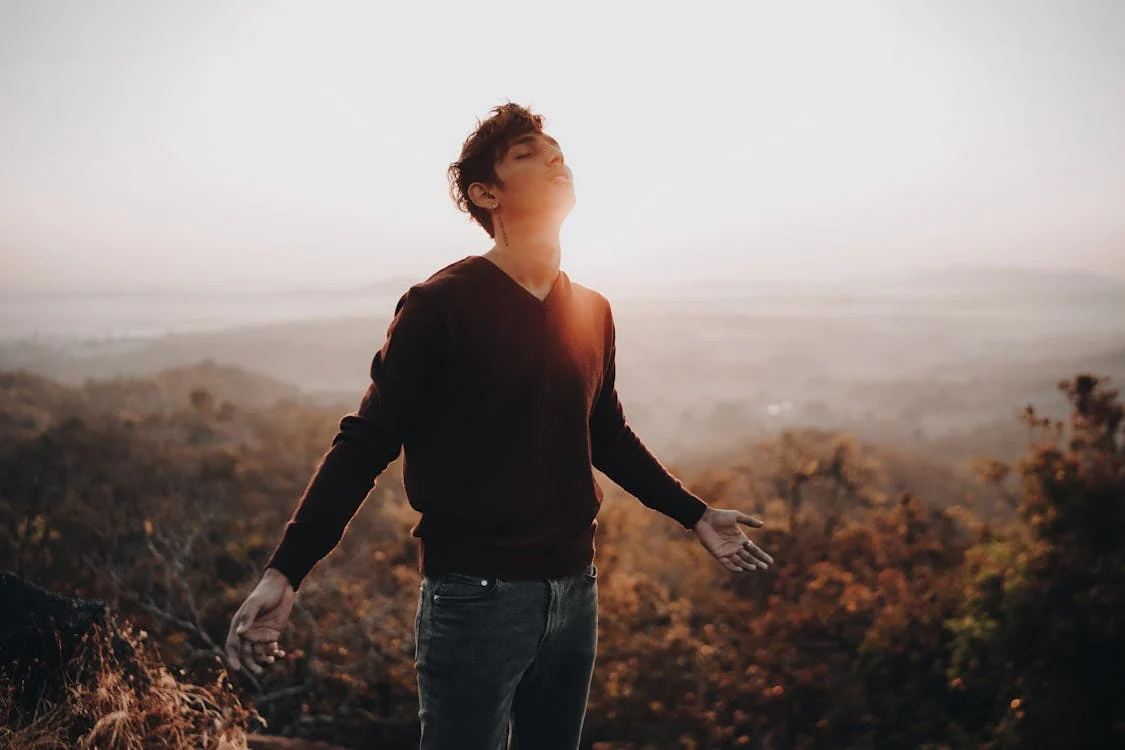 pexels-photo-17889554 Max meditation